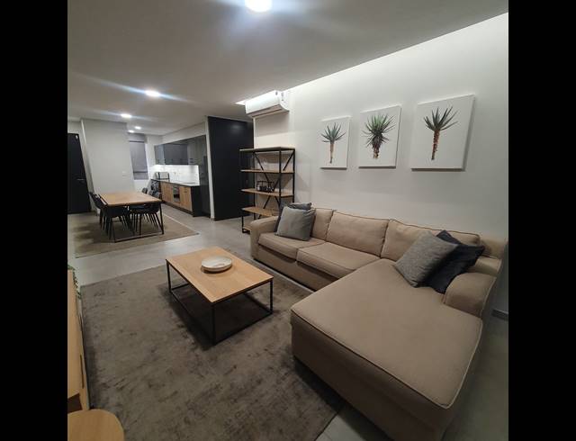 2 BEDROOM APARTMENT FOR SALE IN MENLO PARK